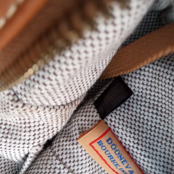 Dooney & Bourke soft leather bag, excellent condition! - Picture 2 of 10